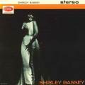 shirley-bassey-1961-shirleybasseyx120